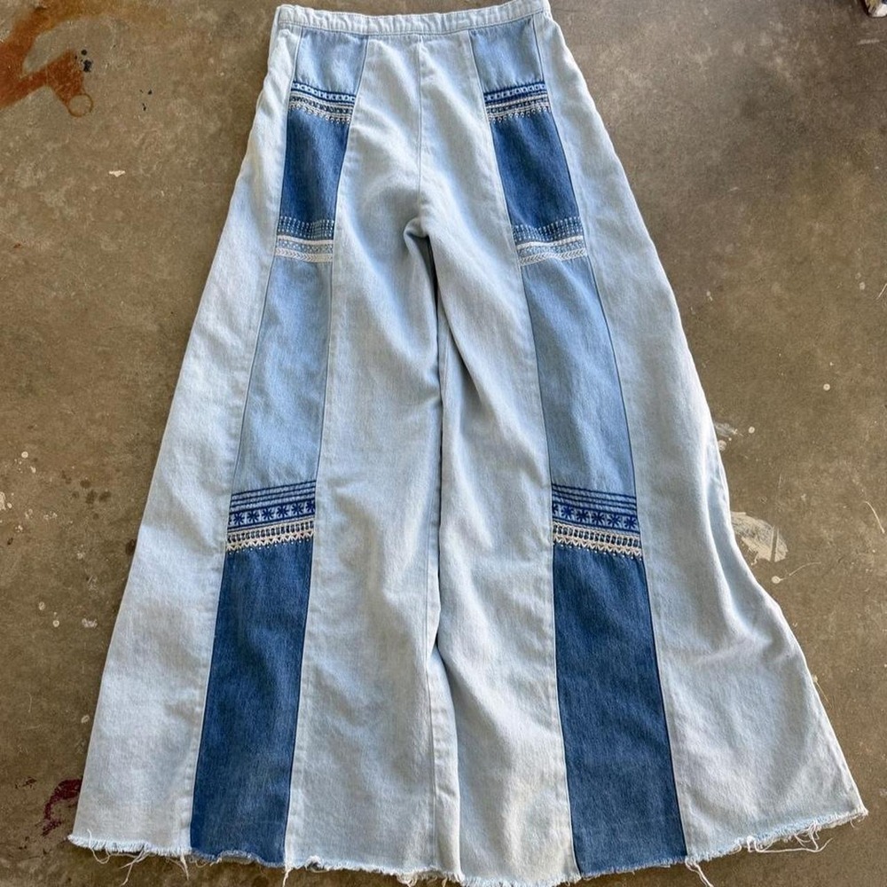 FREE PEOPLE blue denim patchwork pants - Picture 5 of 6